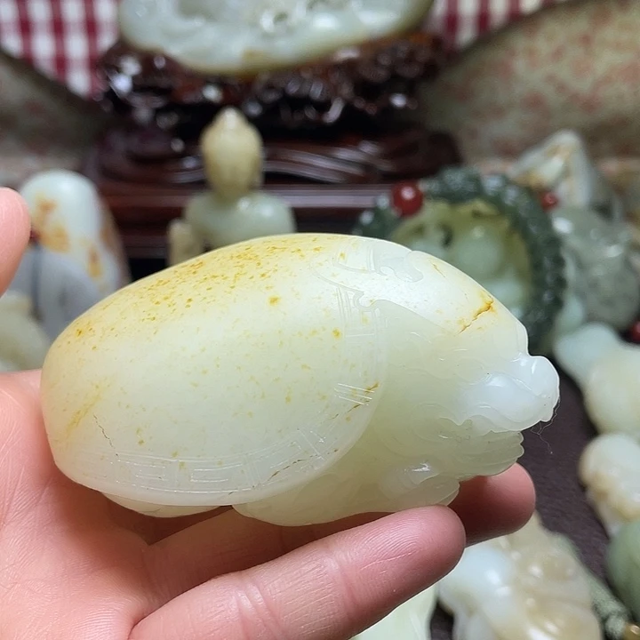 和田玉（糖玉）未镶嵌挂件