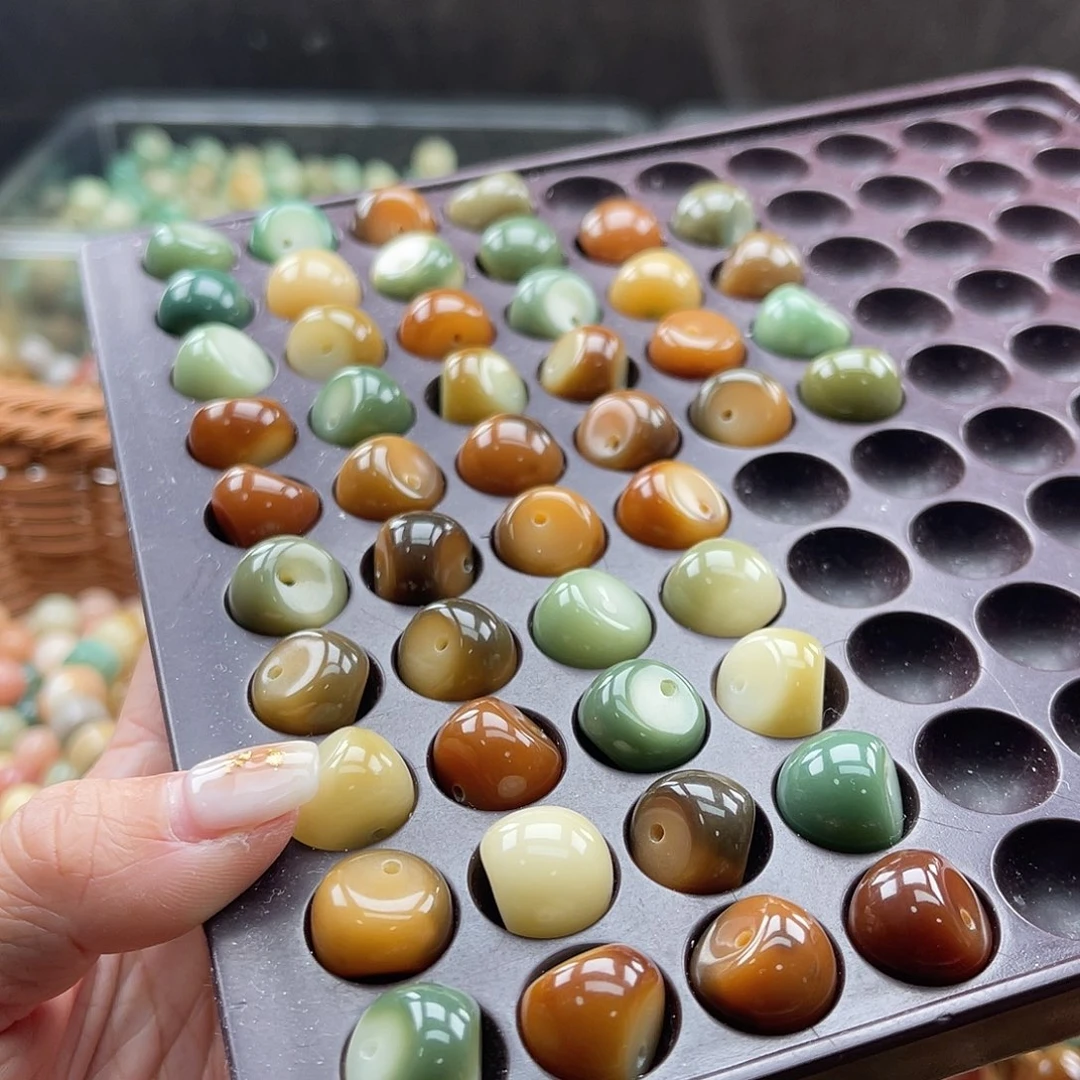 白玉菩提吊坠C/14mm/40颗