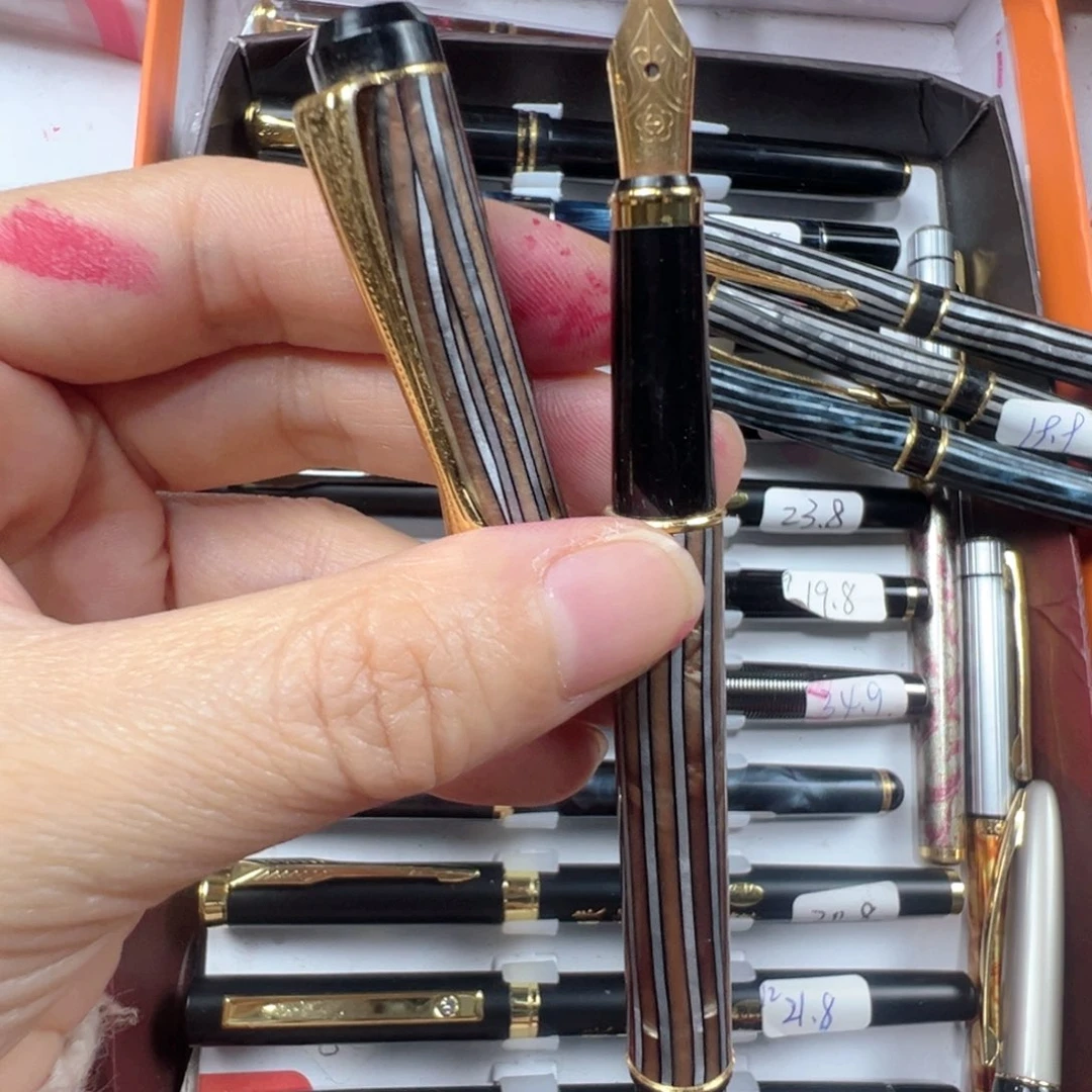 便携式26赛露露笔杆明尖可用墨囊黄色