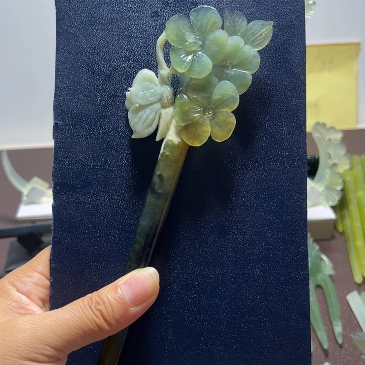 蛇纹石玉未镶嵌发簪