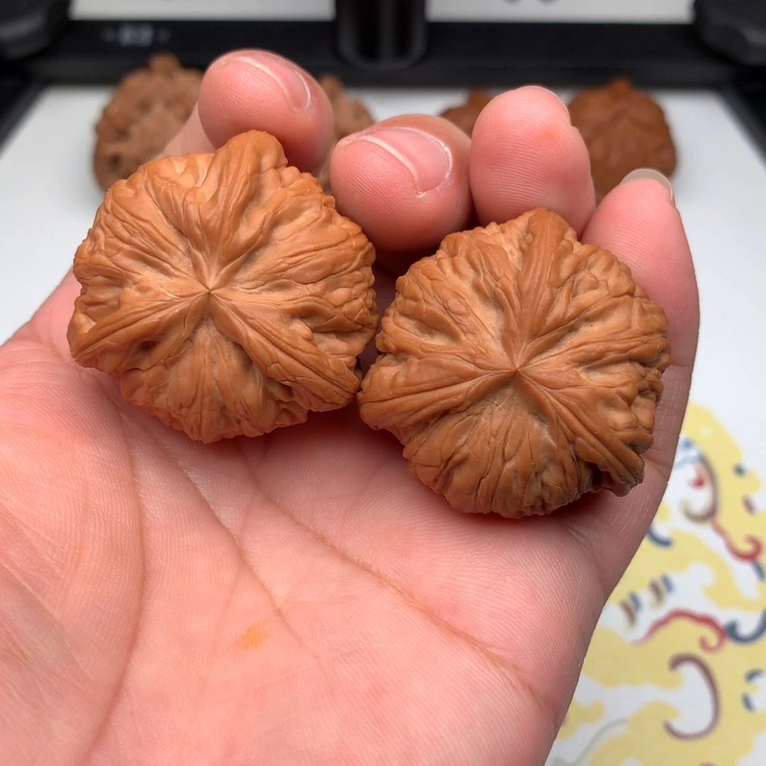 文玩核桃把件战鼓奔