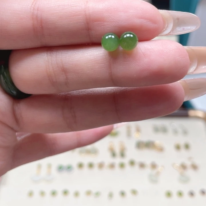 和田玉银S925镶嵌耳饰