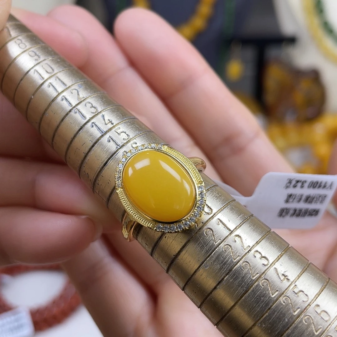 蜜蜡银S925镶嵌珠宝奇石3.2克