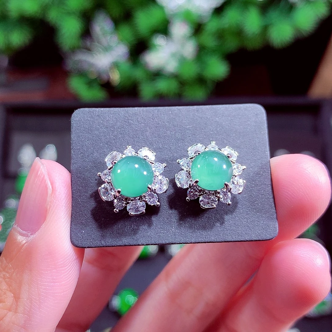 颈饰未镶嵌翡翠天然