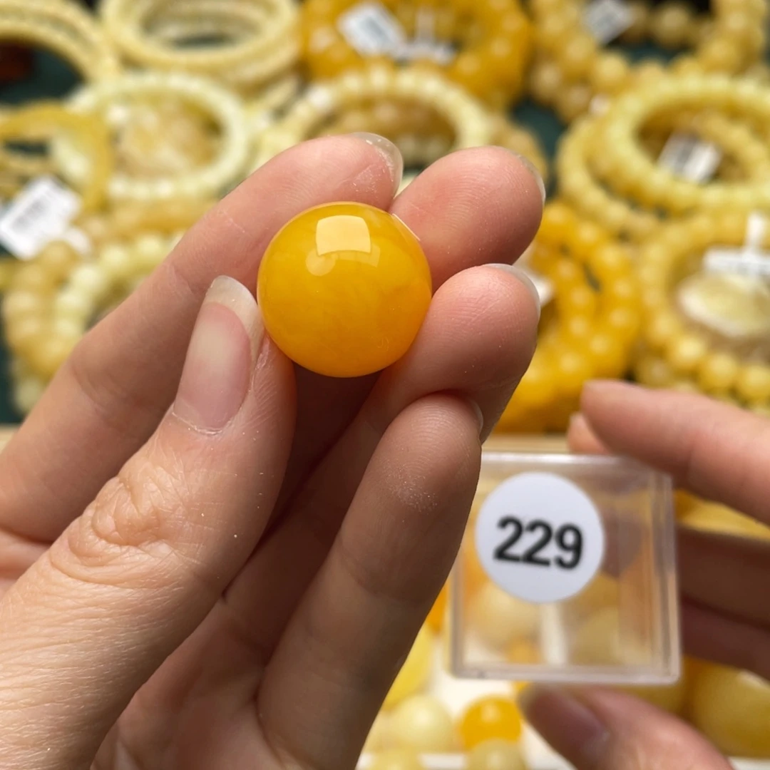 琥珀珠宝奇石未镶嵌孟*18.4