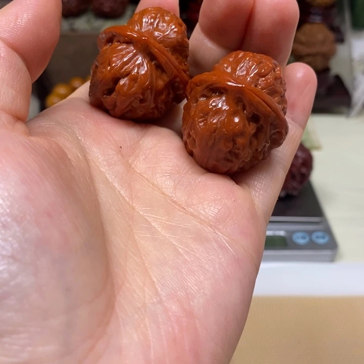 文玩核桃吊坠秤砣