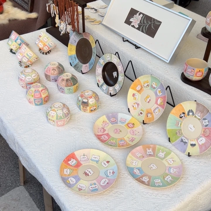 65。          陶瓷