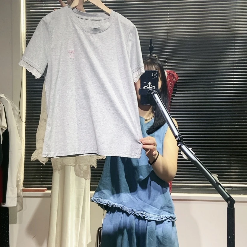【闪购商品】灰色短袖