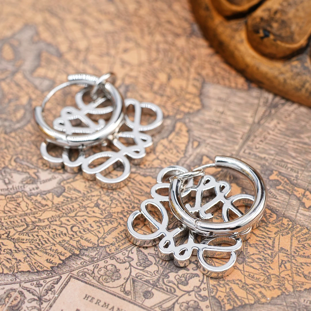 铜合金耳饰 【601】LeLe 耳钉 欧美银色几何镂空线条轻奢高级