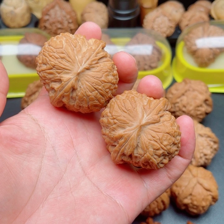 文玩核桃把件平谷大团圆45×46×31