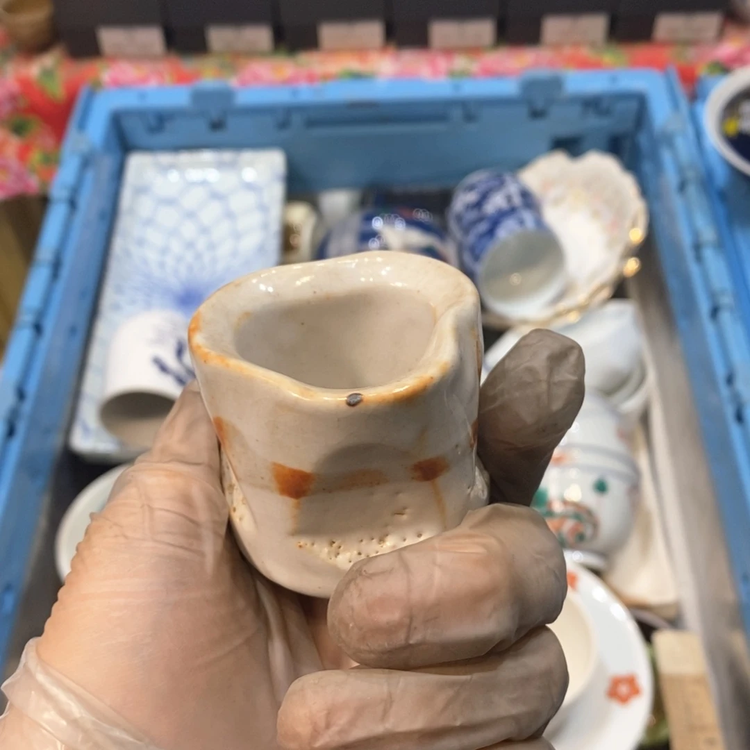 瓷片l****n冯点点滴滴的等待