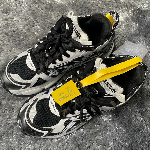 99新 Balenciaga/巴黎世家 时尚做旧低帮老爹鞋36/4146