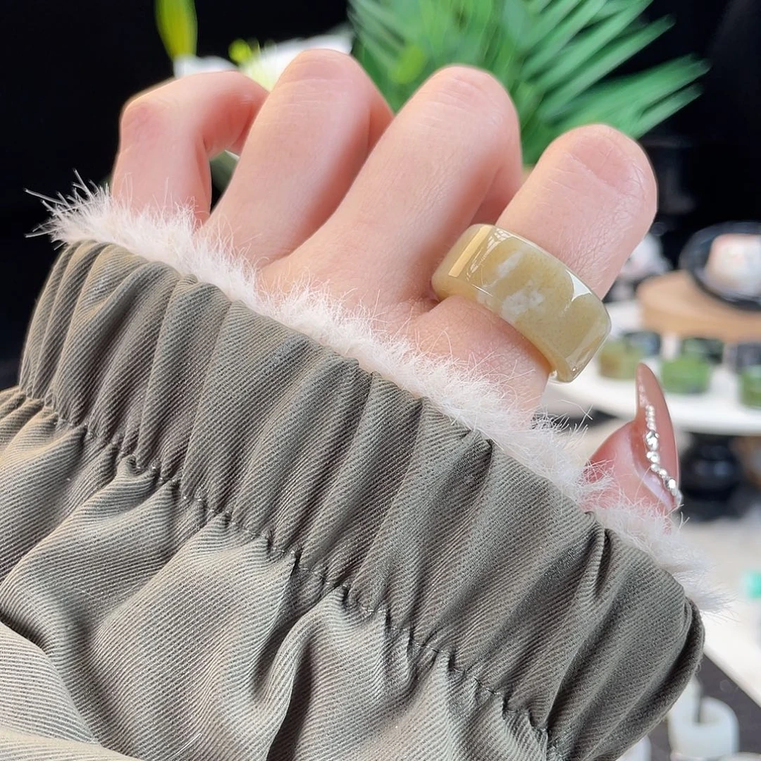 和田玉未镶嵌戒指E40牛轧糖圆切17.8