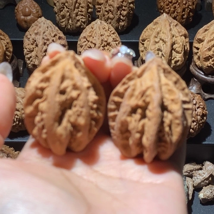 文玩核桃把件东北12