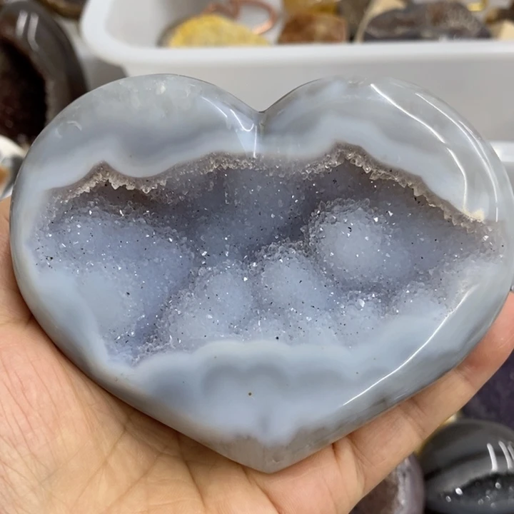 珠宝半成品未镶嵌紫晶