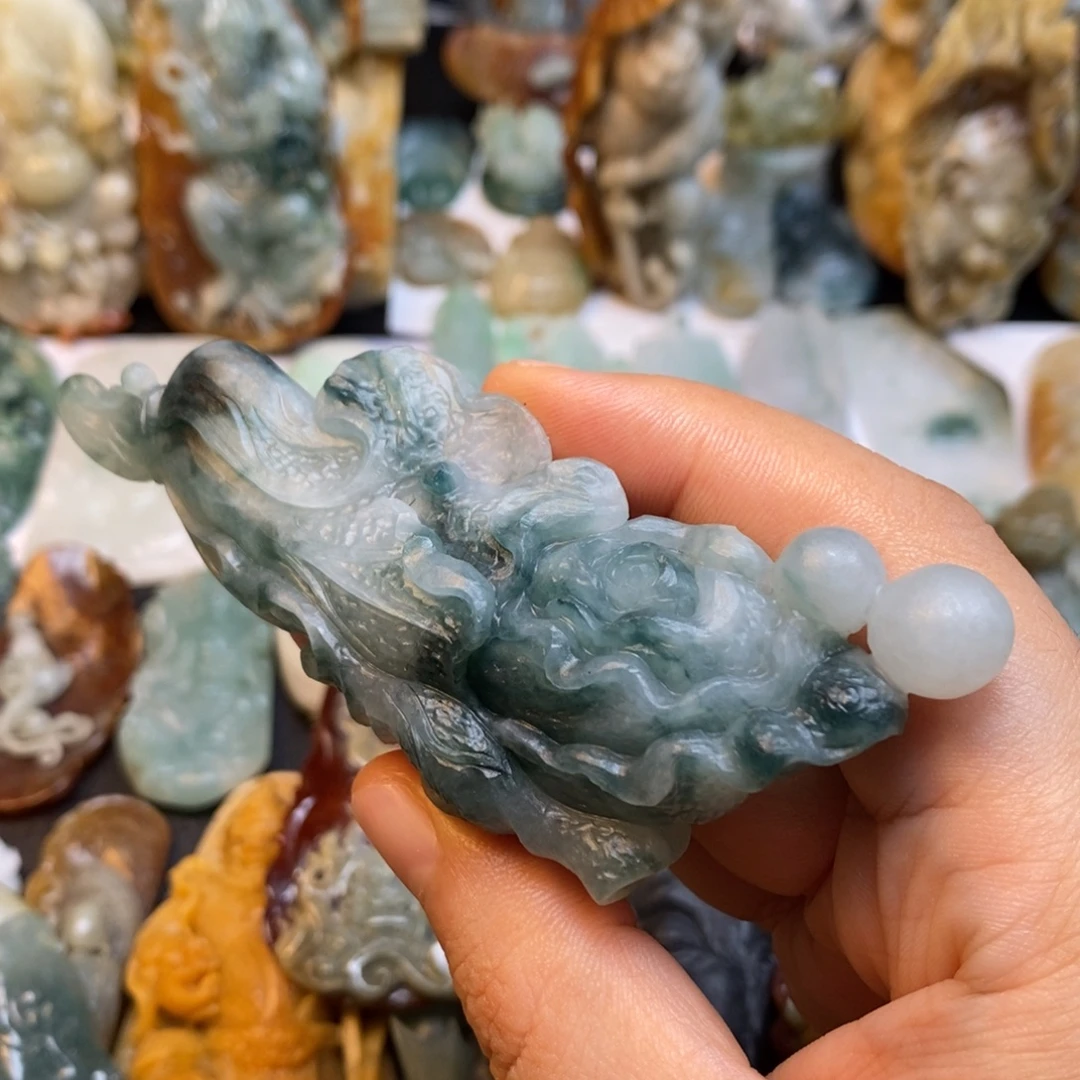 定制翡翠未镶嵌特色9