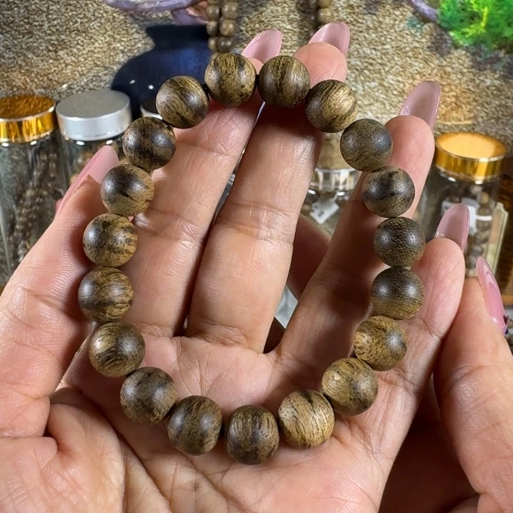 @***！沉香手串纹料虎纹