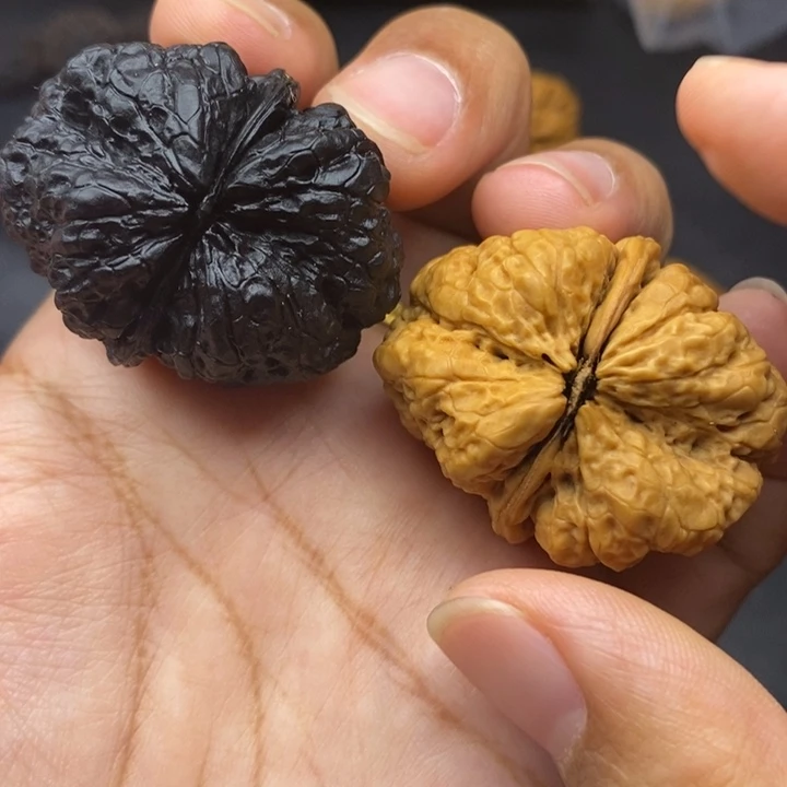 把件文玩核桃39尺蝴蝶蟾