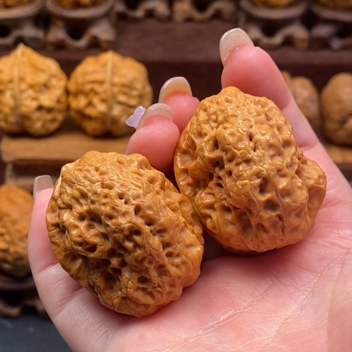 文玩核桃吊坠41蝴蝶蟾