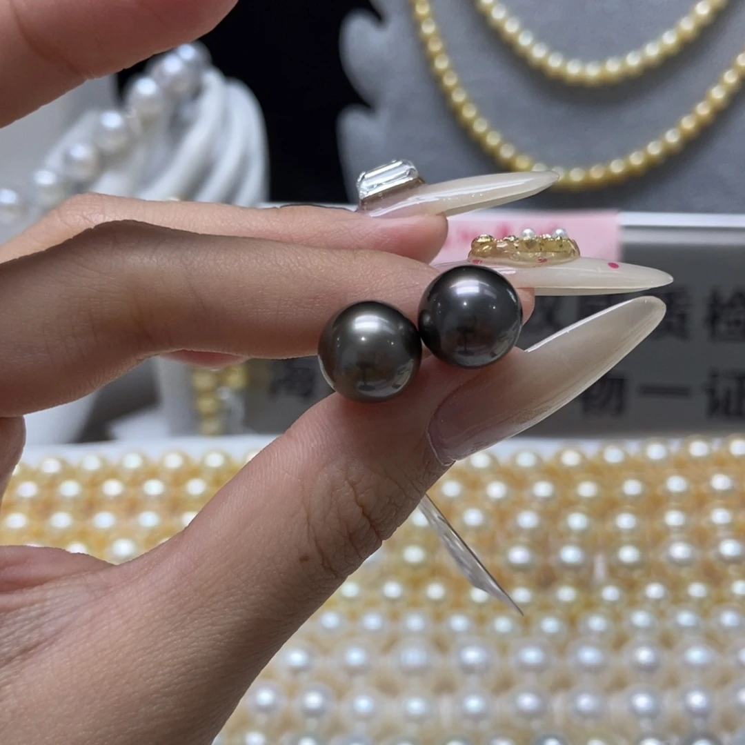 海水珍珠耳饰18K金镶嵌