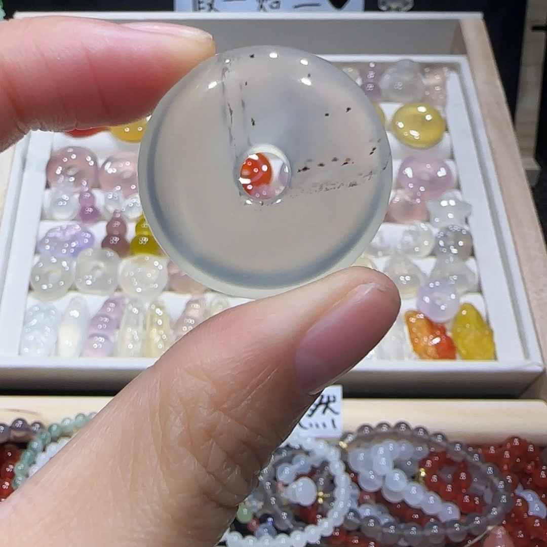 玛瑙/玉髓未镶嵌颈饰30mm
