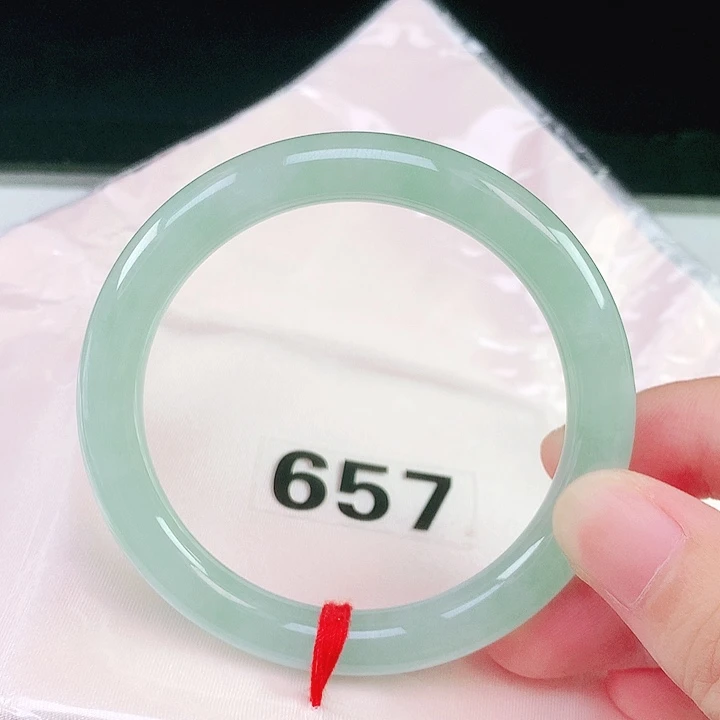 翡翠未镶嵌手镯55