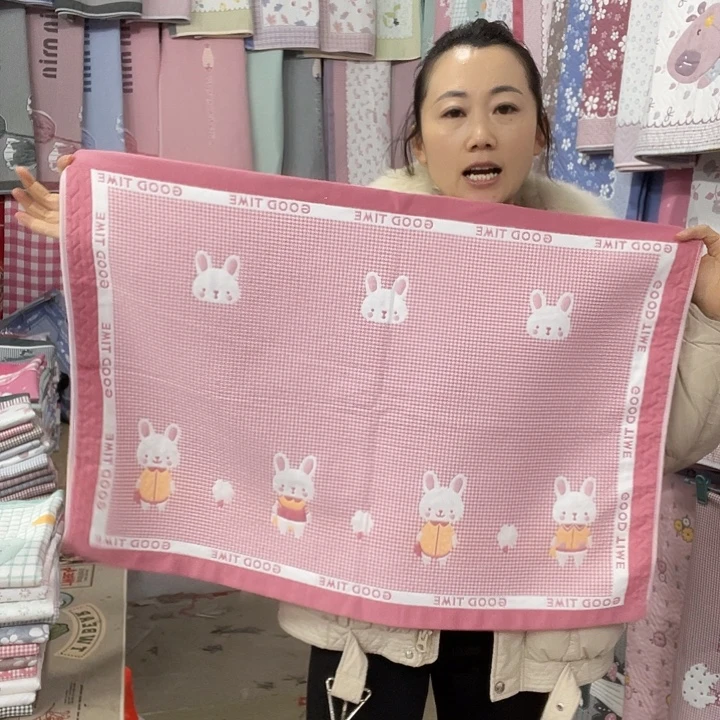 棉特价促销粉色小兔子