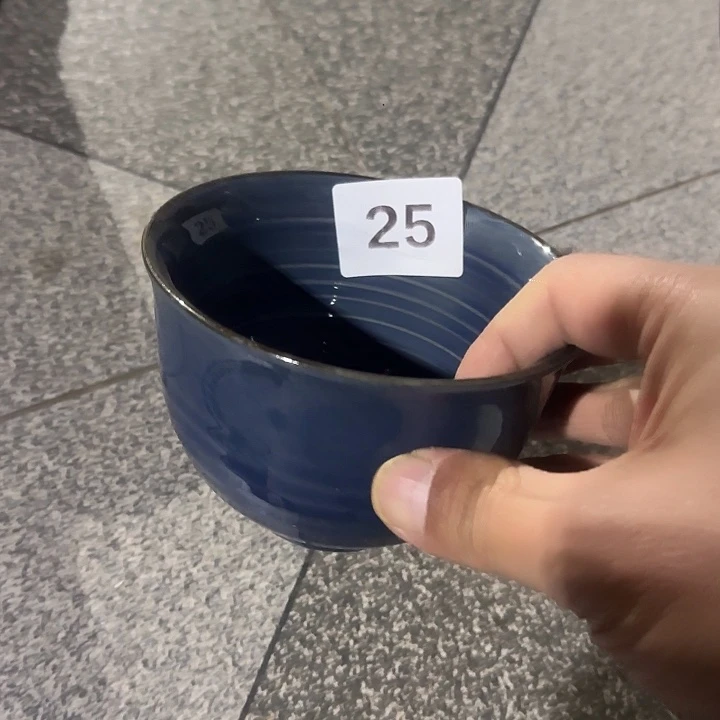 瓷片陶瓷盘子碗啥都有