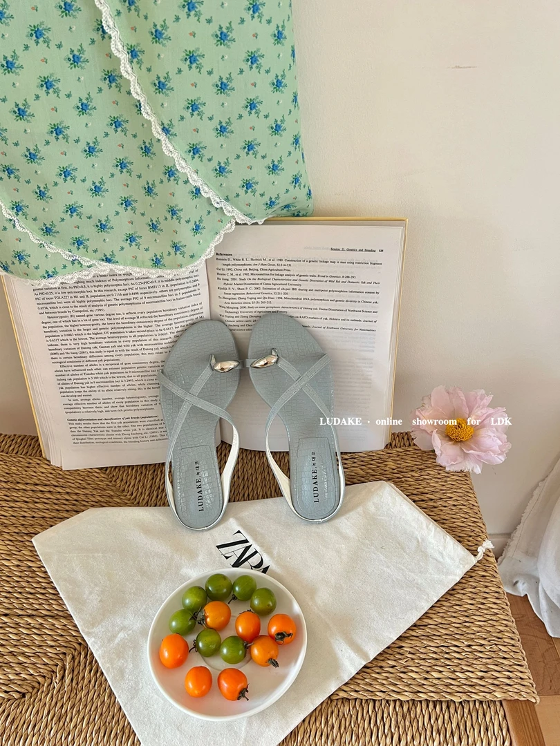 【NO退NO换】鑫燃KIKI 金属珠珠夹趾精致低跟凉鞋 X1-1 MDG（F）