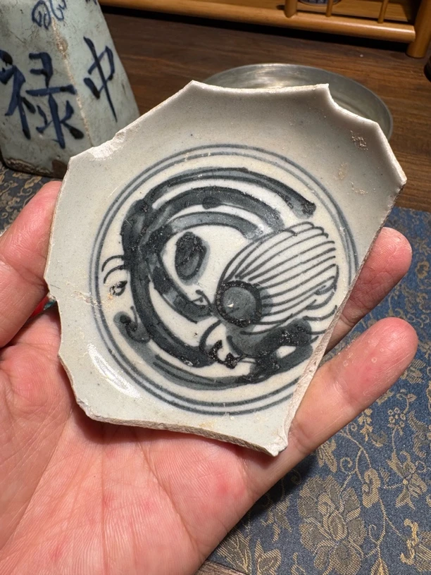 M青花草龙纹瓷片标本全手工绘制顺丰包邮