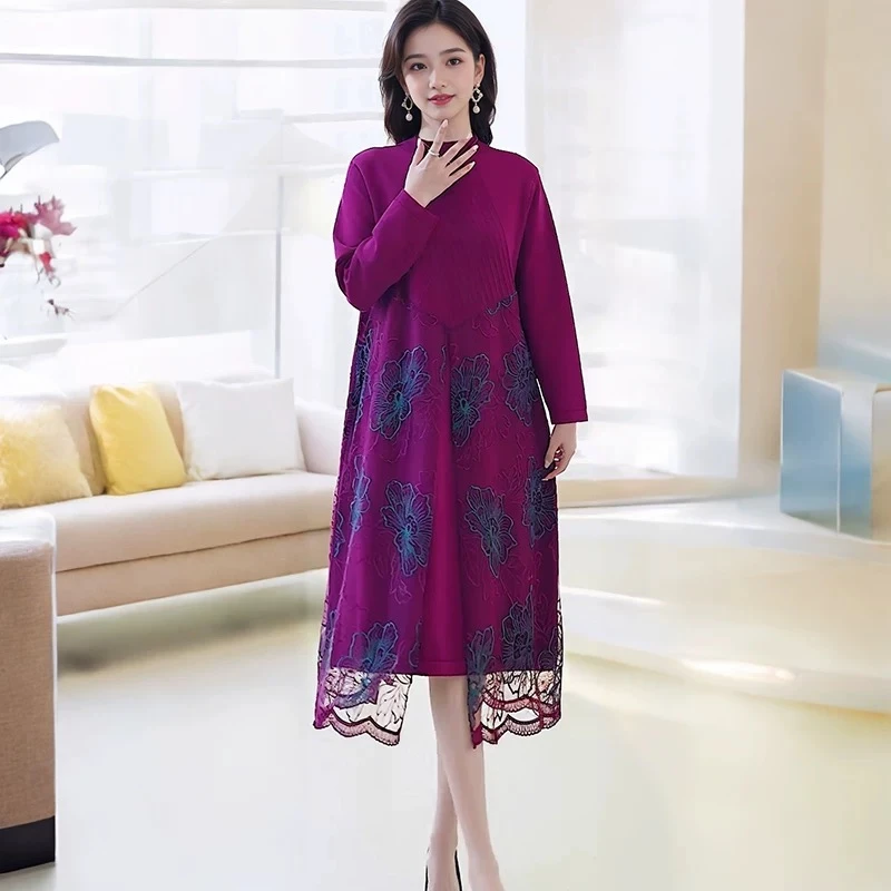 重工刺绣连衣裙女气质减龄妈妈裙子针织拼接绣花过膝长裙打底裙子