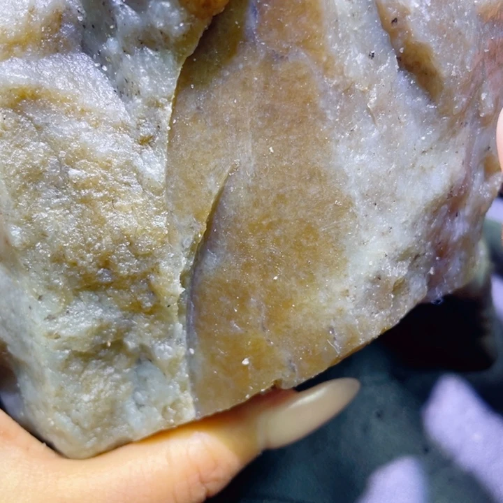 和田玉未镶嵌珠宝半成品