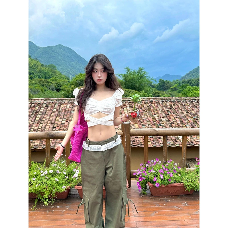 夏季小众镂空立体花朵泡泡袖绑带短袖上衣女蕾丝拼接工装裤阔腿裤