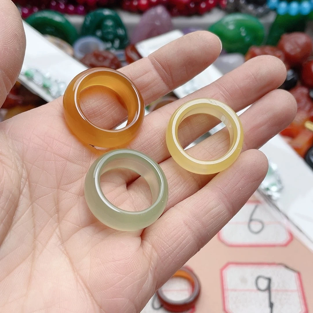 玛瑙/玉髓颈饰合金红**宝