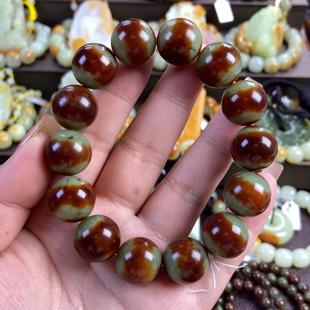 霍***霍透闪石质玉未镶嵌手串