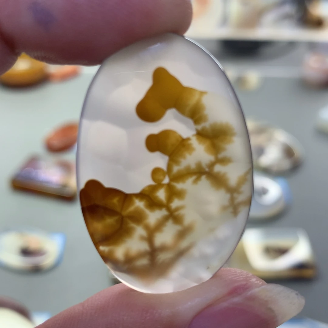 未镶嵌颈饰玛瑙/玉髓