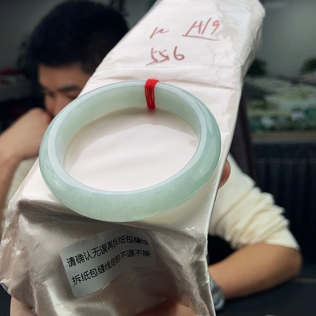 翡翠未镶嵌手镯拍一发一