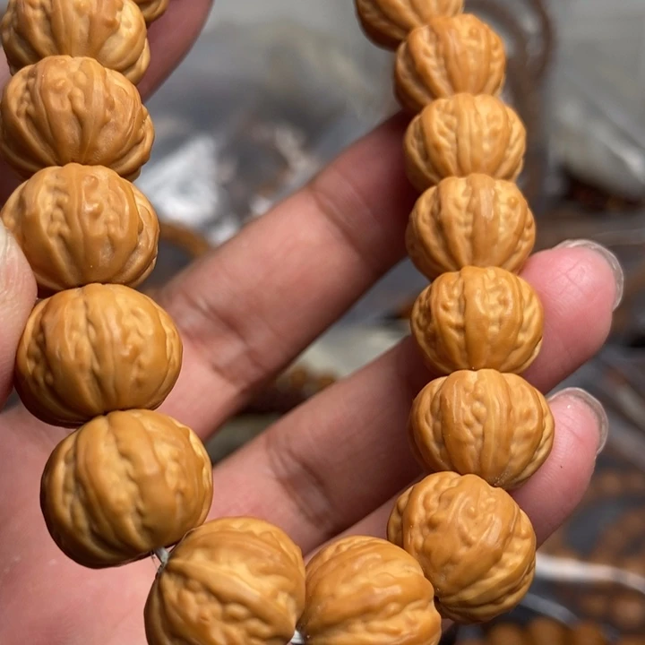 猴头核桃吊坠今天