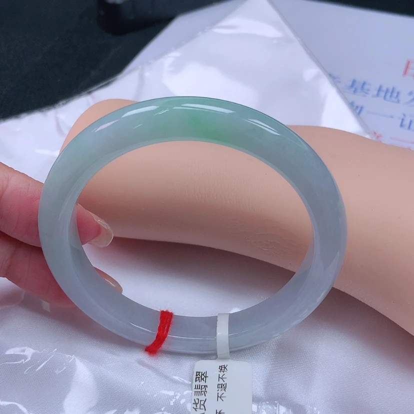 【闪购商品】未镶嵌手镯翡翠57