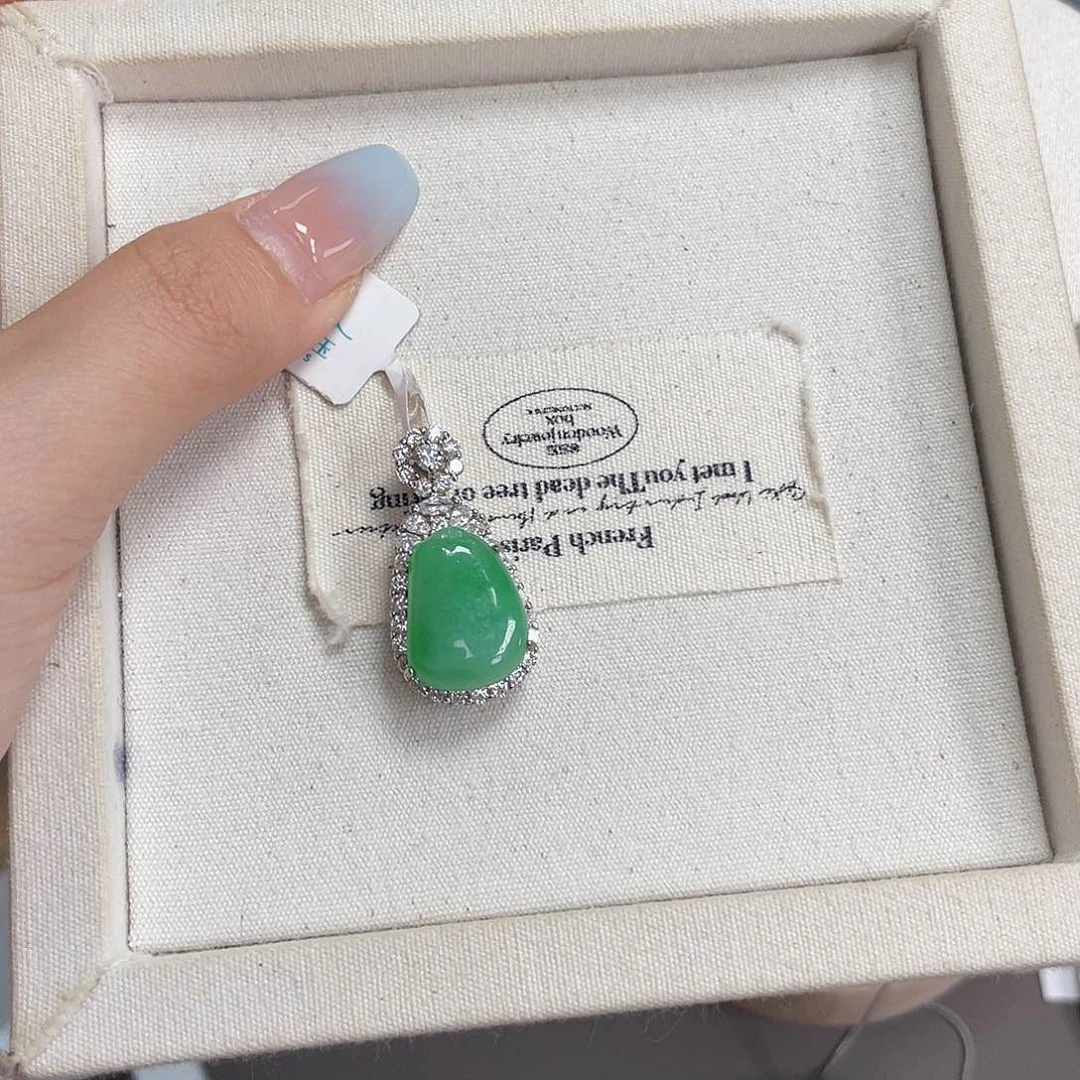 翡翠银S925镶嵌颈饰