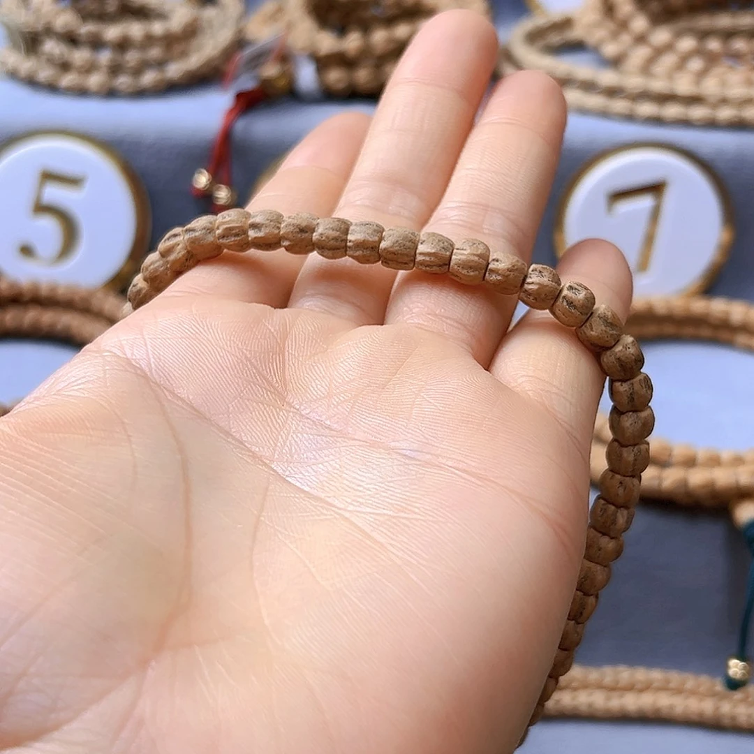 柏香籽/百香籽手串金**月