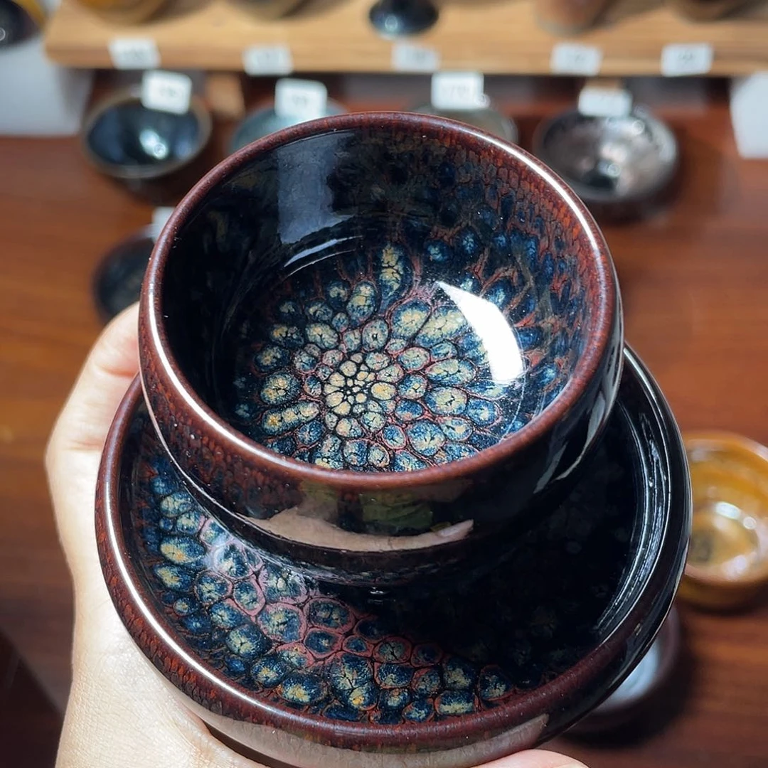 茶盏小*猫25765432156788