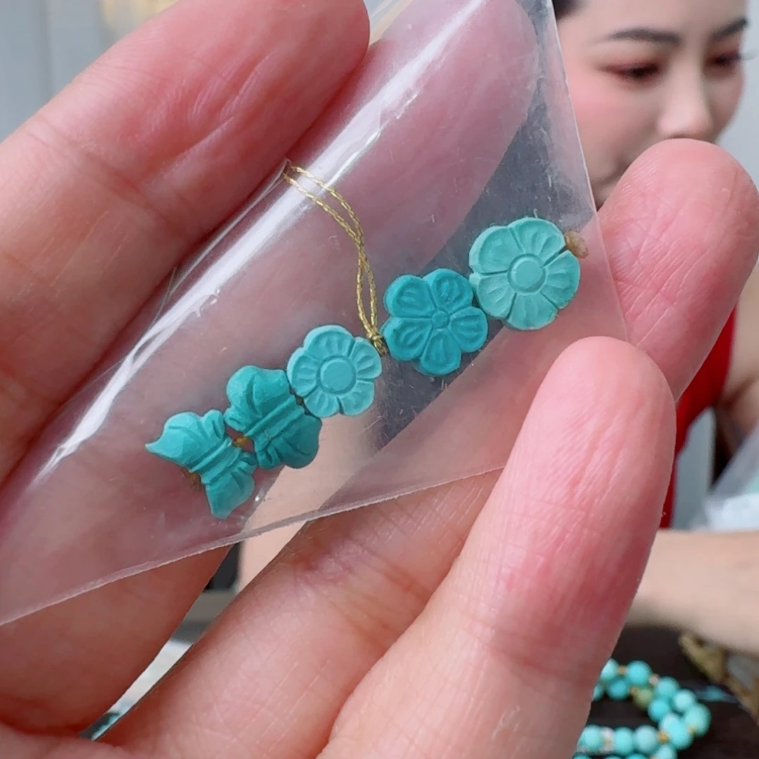 未镶嵌绿松石珠宝奇石