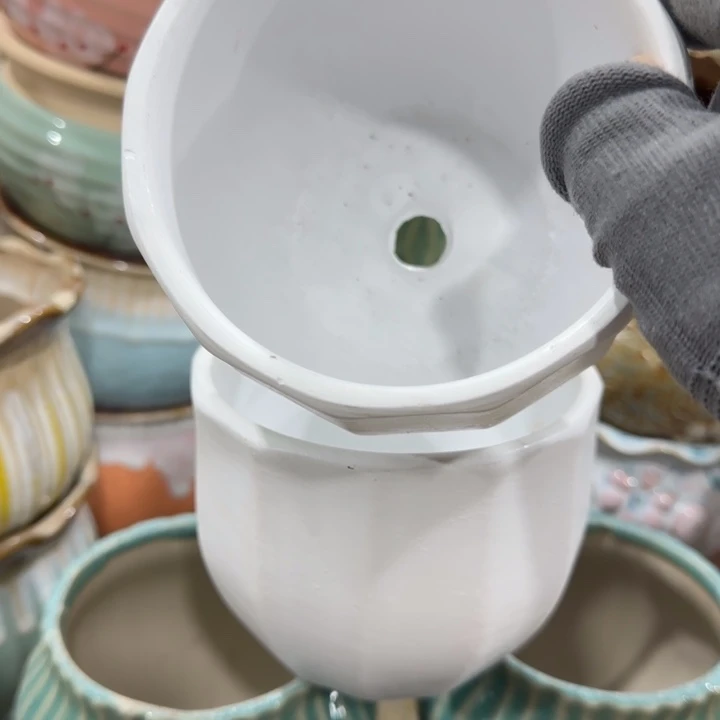 凑9块包邮，有孔陶瓷花盆