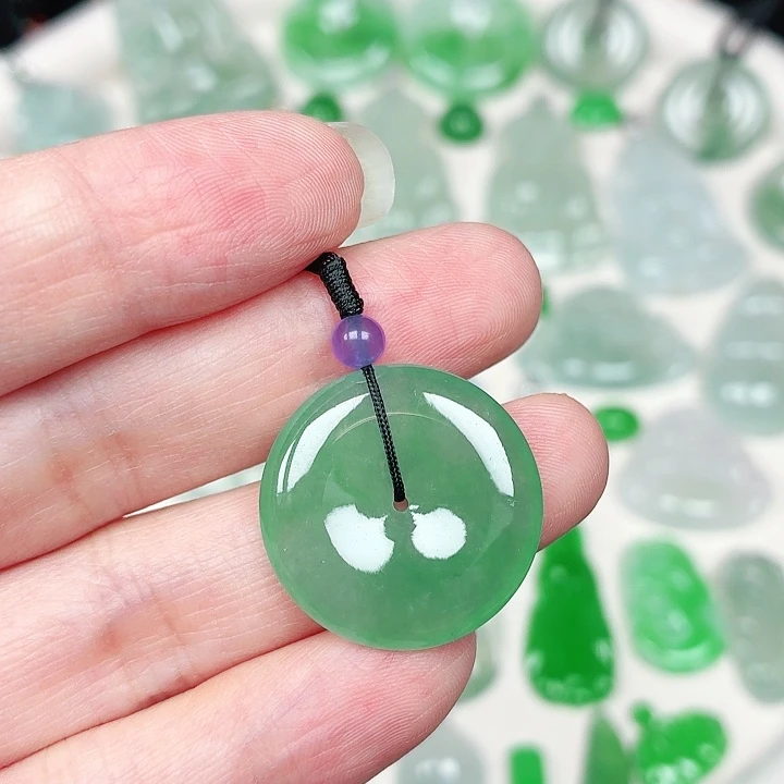 翡翠未镶嵌颈饰缅甸天然A货翡翠