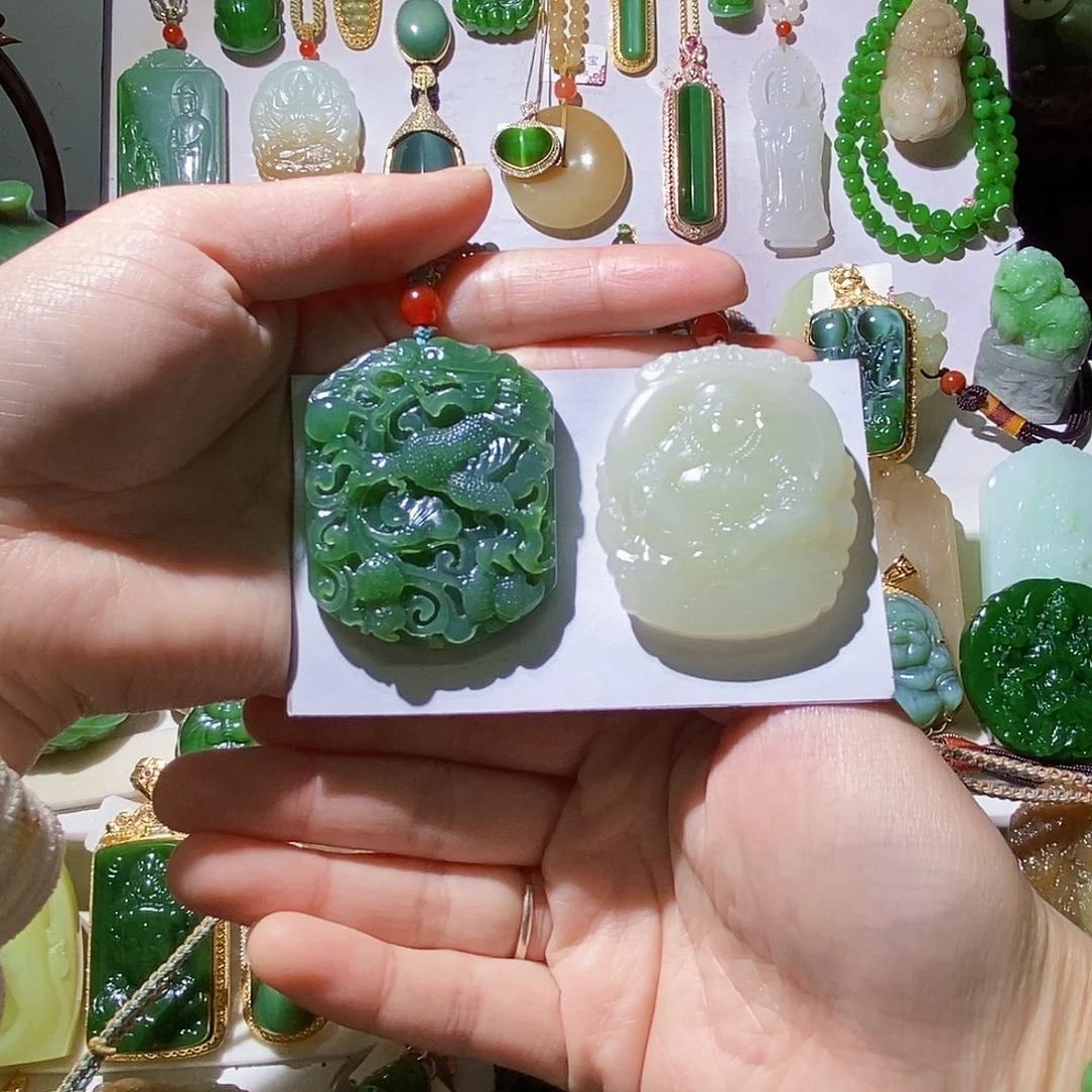 和田玉未镶嵌颈饰