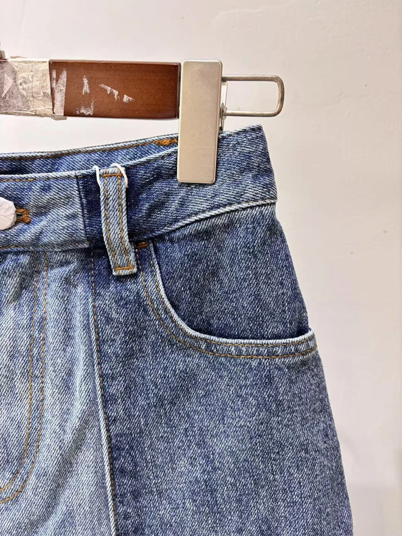 [轻奢] 蓝色夏季百搭简约时尚洋气牛仔短裤 22UPHFMCDM364