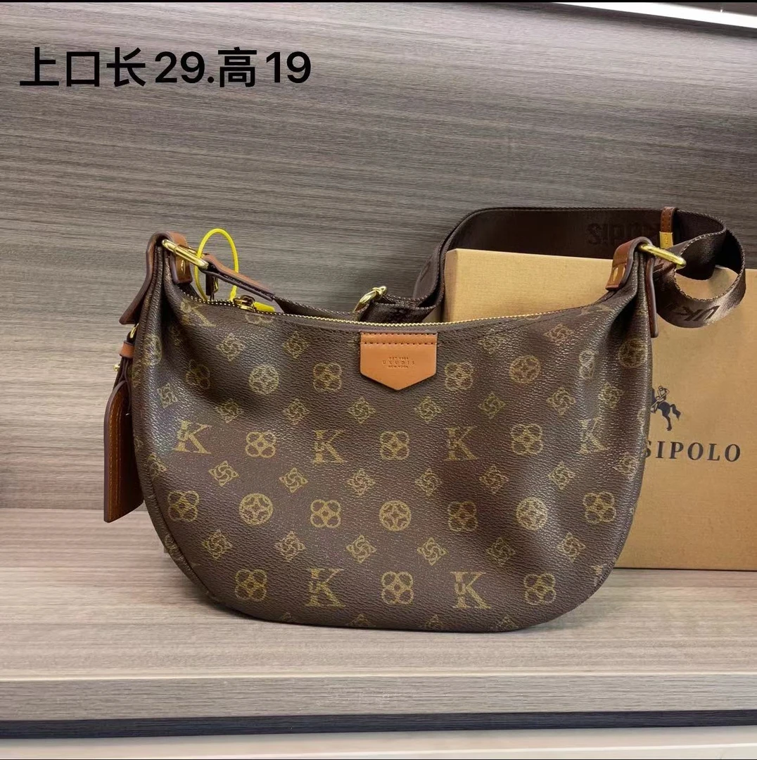 2025年新款气质百搭饺子包