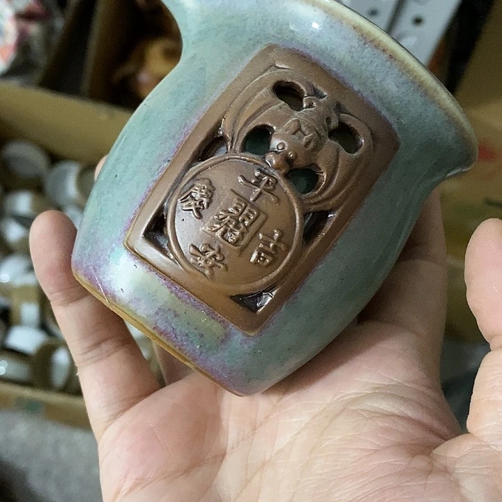陶瓷艺术品及陶瓷壶壶