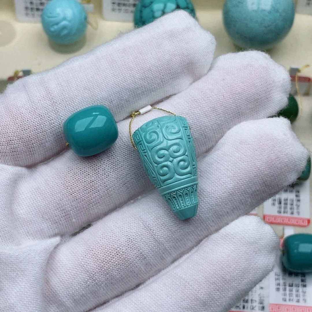 N***.未镶嵌绿松石珠宝奇石